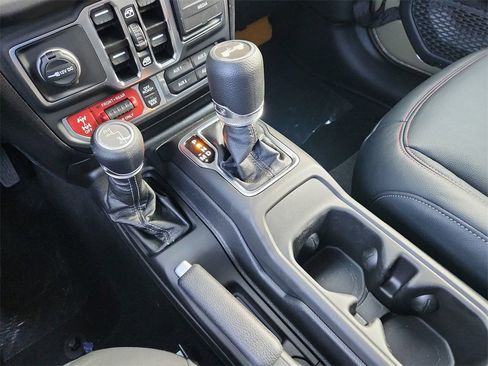 New 2025 Jeep Wrangler Unlimited Rubicon w/ Safety Group AWD/4WD image 11