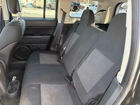 Used 2011 Jeep Patriot Latitude image 17