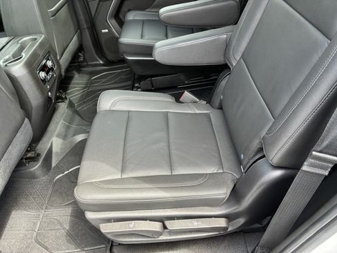 Used 2021 Chevrolet Tahoe LT RWD image 14