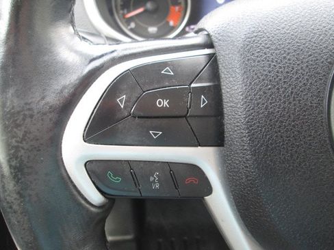 Used 2014 Jeep Cherokee Trailhawk w/ Technology Group image 25