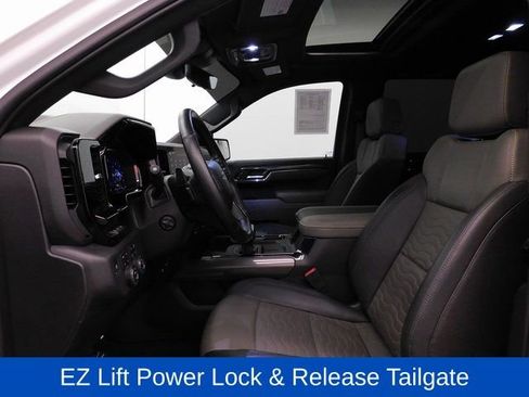 Used 2024 Chevrolet Silverado 1500 ZR2 w/ Technology Package image 26
