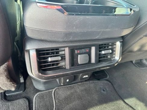 Used 2023 Ford F150 Lariat w/ Equipment Group 502A High AWD/4WD image 19