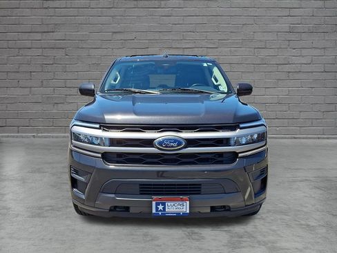 Used 2022 Ford Expedition Max XLT AWD/4WD image 4