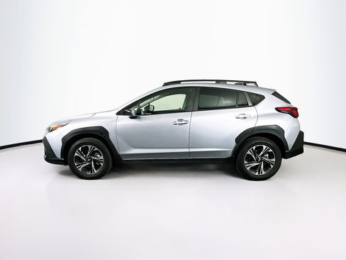 Used 2024 Subaru Crosstrek 2.0i Premium image 4