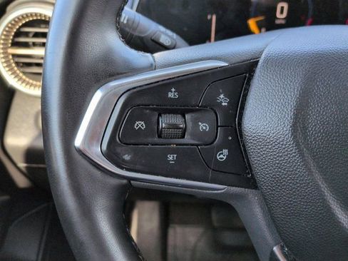 Used 2025 Chevrolet Trax ACTIV w/ Driver Confidence Package FWD image 23