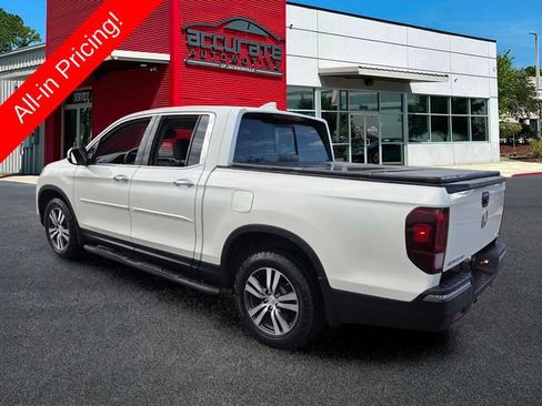 Used 2017 Honda Ridgeline RTL-E image 3