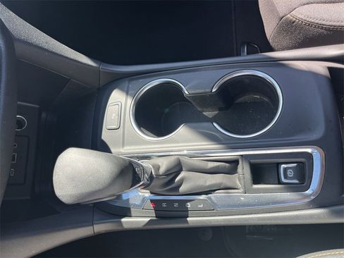 Certified 2022 Chevrolet Equinox LT image 15