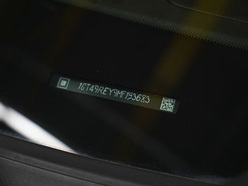 Used 2021 GMC Sierra 2500 Denali w/ Denali Ultimate Package image 29