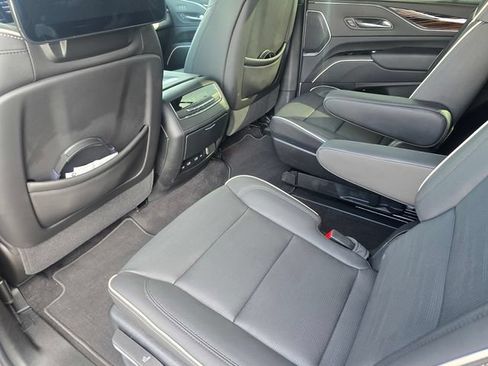 Used 2024 Cadillac Escalade Premium Luxury w/ Performance Package RWD image 14