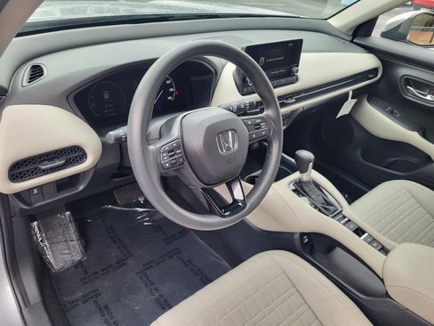 Certified 2023 Honda HR-V LX image 10