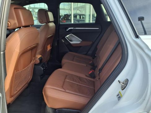 Used 2021 Audi Q3 2.0T Premium w/ 19" Wheel Package image 15