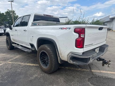 Used 2022 Chevrolet Silverado 2500 LTZ AWD/4WD image 4