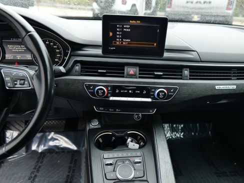 Used 2017 Audi A4 2.0T Premium w/ Convenience Package image 21
