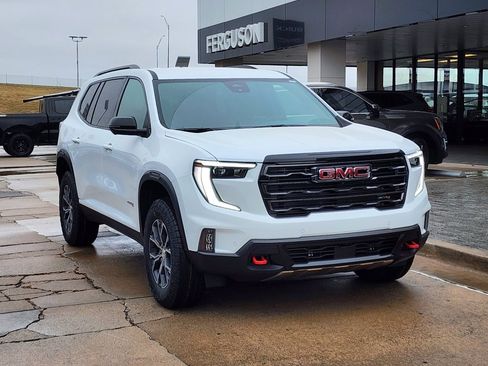 New 2026 GMC Acadia AT4 image 2
