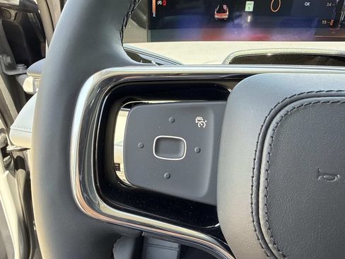 New 2026 Lincoln Nautilus Premier AWD/4WD image 32