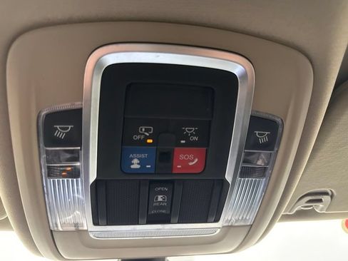 Used 2019 RAM 1500 Laramie w/ Bed Utility Group AWD/4WD image 40
