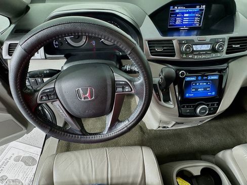 Used 2014 Honda Odyssey EX-L image 12