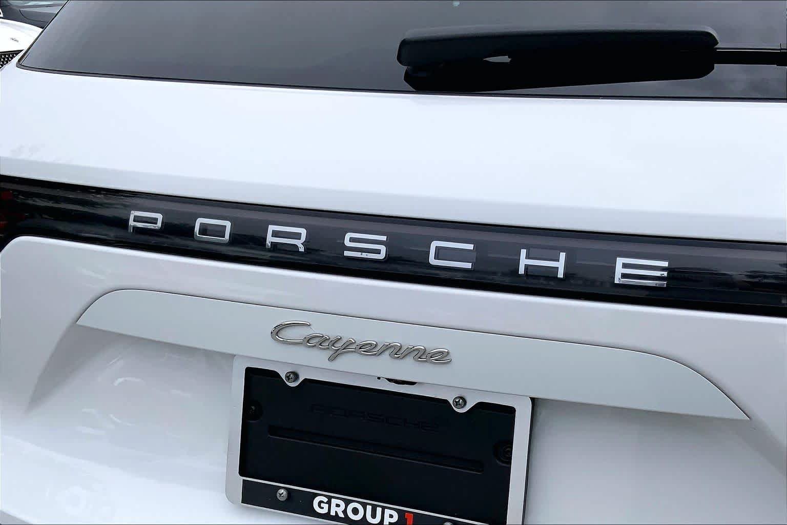 Used 2023 Porsche Cayenne AWD/4WD image 31