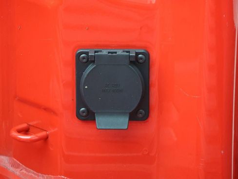 Used 2023 Chevrolet Silverado 1500 LT image 12