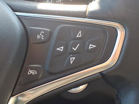 Certified 2023 Chevrolet Equinox LT image 17