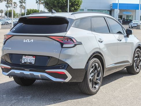 Used 2023 Kia Sportage SX image 7