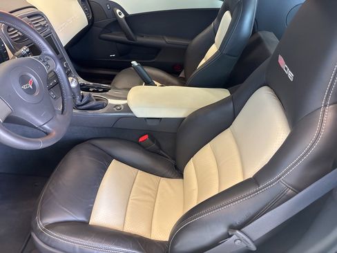 Used 2008 Chevrolet Corvette Z06 w/ Preferred Equipment Group image 7