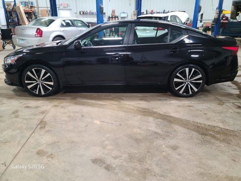Used 2020 Nissan Altima 2.5 SR image 5