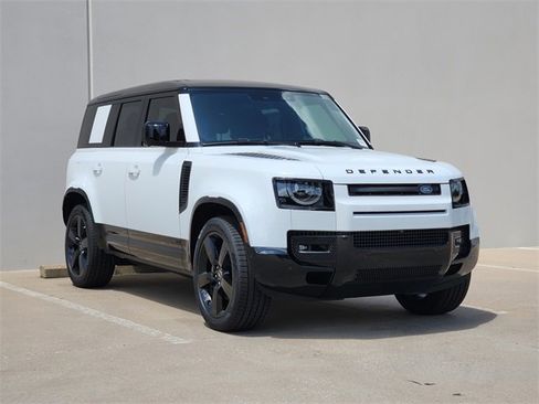 New 2025 Land Rover Defender 110 V8 image 2