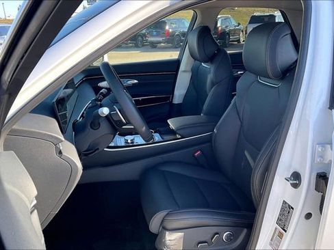 New 2026 Genesis GV70 2.5T image 9