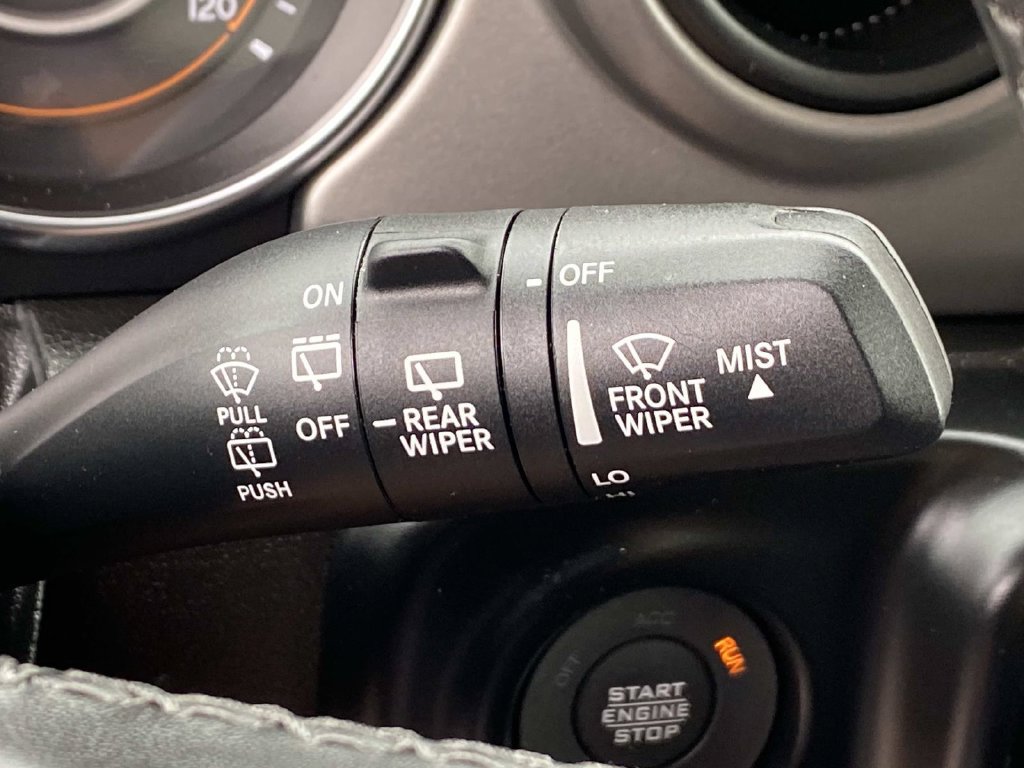 Used 2022 Jeep Wrangler Sport AWD/4WD image 21