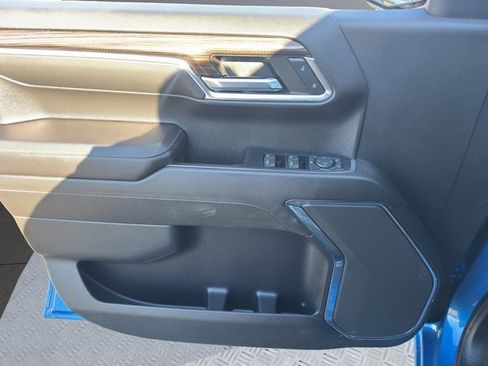 Used 2022 Chevrolet Silverado 1500 LT Trail Boss image 13