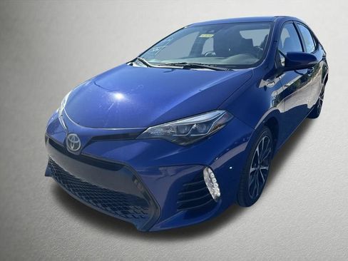 Used 2017 Toyota Corolla SE w/ Carpet Mat Package (TMS) FWD image 7