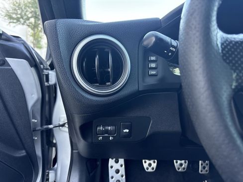 Used 2014 Subaru BRZ Limited image 17