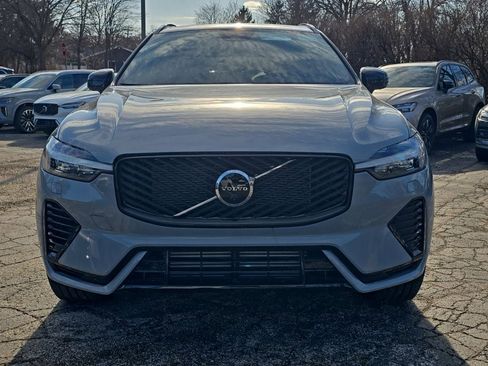 New 2026 Volvo XC60 T8 Plus w/ Climate Package AWD/4WD image 2