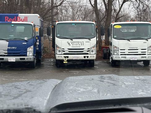 New 2026 GMC Sierra 3500 Denali w/ Denali Reserve Package AWD/4WD image 16