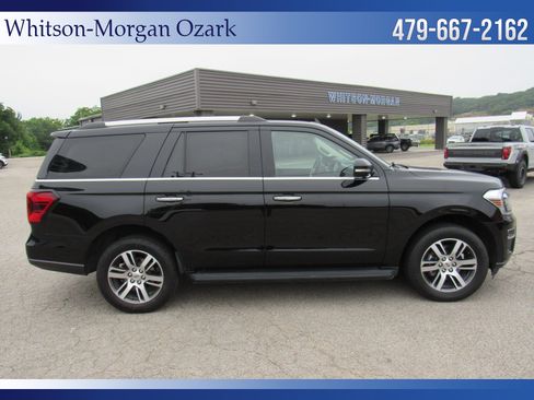 Used 2024 Ford Expedition Limited RWD image 20