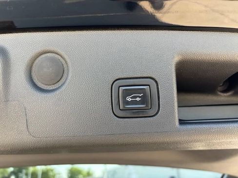 Certified 2022 Chevrolet Equinox LT AWD/4WD image 24