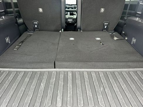 Used 2025 Toyota Grand Highlander AWD Hybrid image 19
