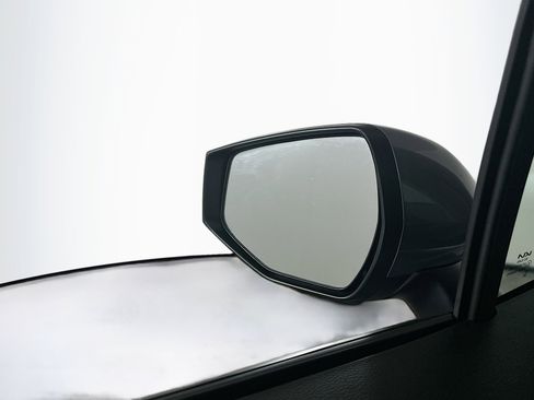 Used 2025 Kia Sportage LX image 16