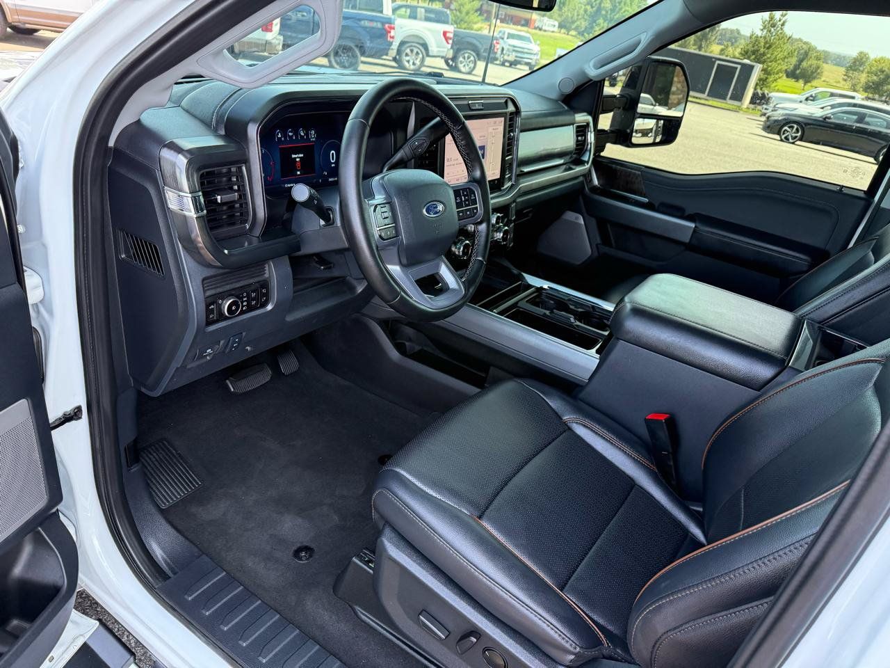 Used 2025 Ford F250 Lariat AWD/4WD image 15