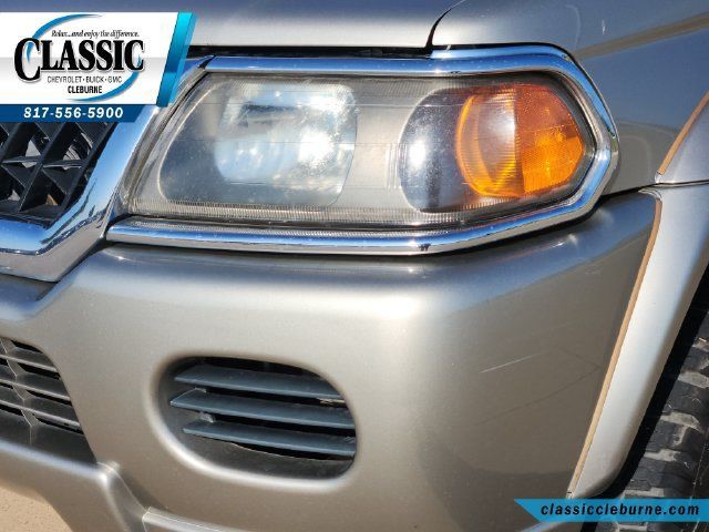 Used 2003 Mitsubishi Montero Sport XLS RWD image 12