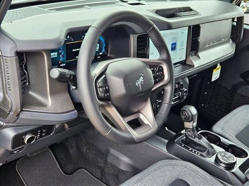 New 2025 Ford Bronco Big Bend AWD/4WD image 3