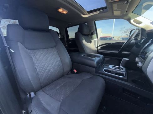 Used 2020 Toyota Tundra 4x4 CrewMax image 16