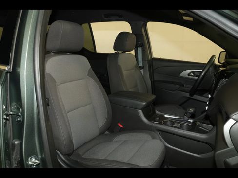 Used 2023 Chevrolet Traverse LT AWD/4WD image 31