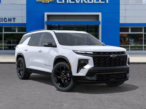 New 2026 Chevrolet Traverse RS w/ LPO, Floor Liner Package image 7