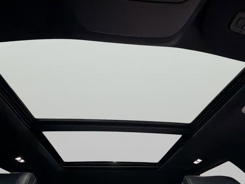 Used 2022 Ford F150 Lariat w/ Equipment Group 502A High image 24