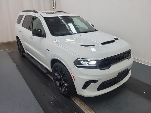 Used 2024 Dodge Durango R/T w/ Blacktop Package AWD/4WD image 5