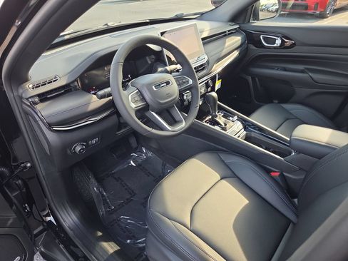 New 2026 Jeep Compass Limited w/ Sun, Sound & Navigation Group AWD/4WD image 18