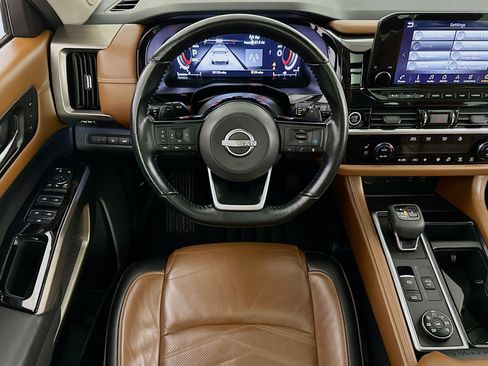 Used 2023 Nissan Pathfinder Platinum w/ Cargo Package image 23