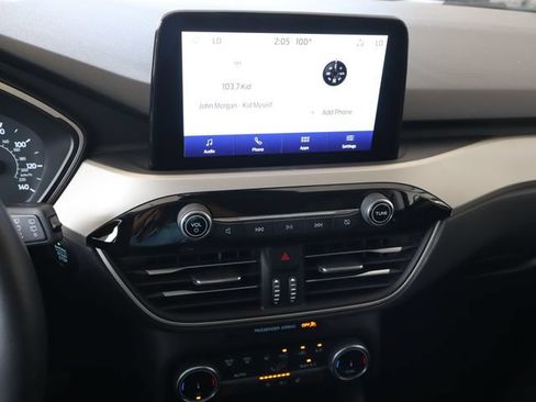 Used 2022 Ford Escape SEL FWD image 30